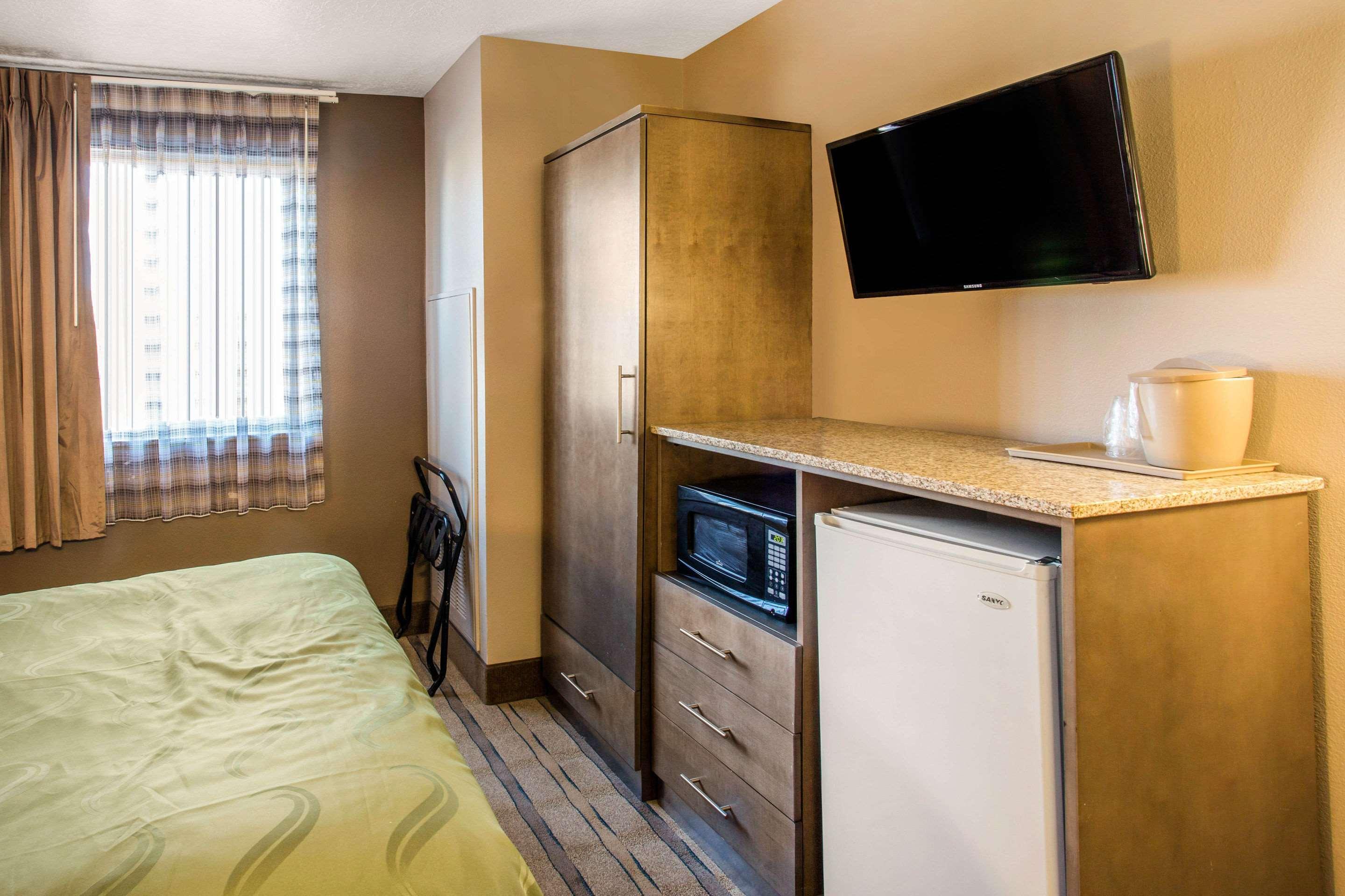 Quality Inn Moriarty Bagian luar foto