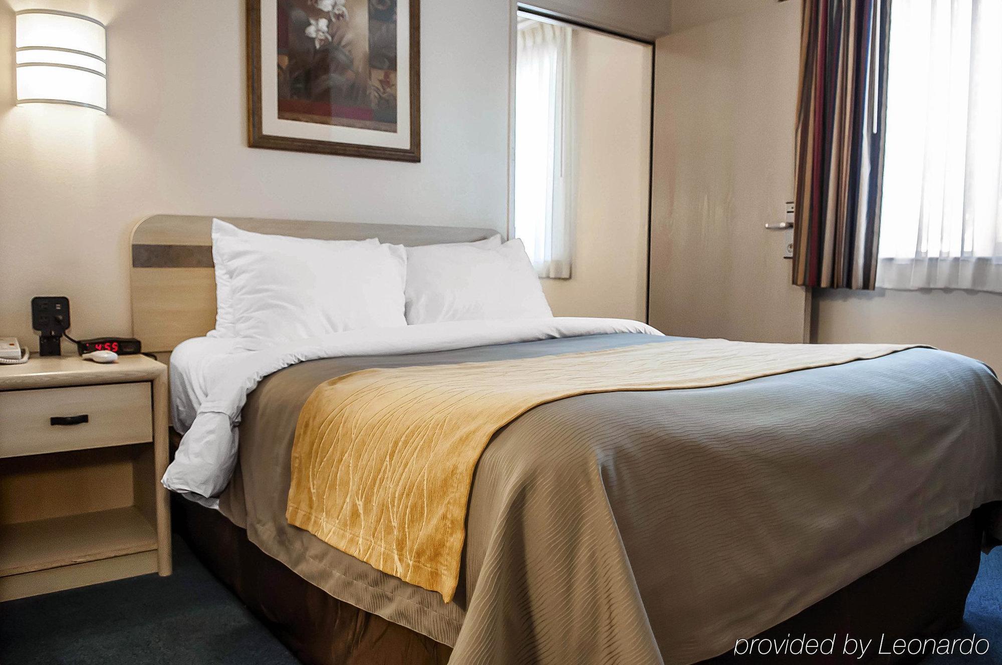 Quality Inn Moriarty Bagian luar foto